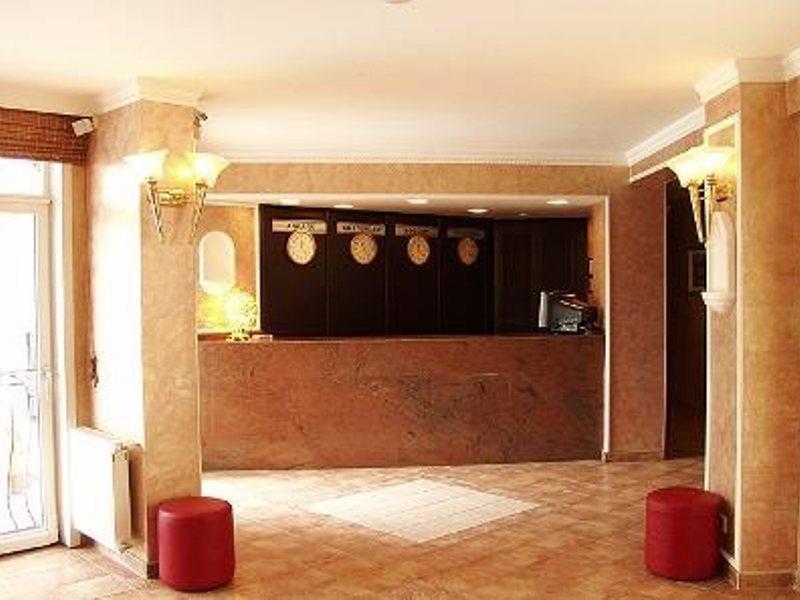 Sweet Home Hotel Side Bagian luar foto